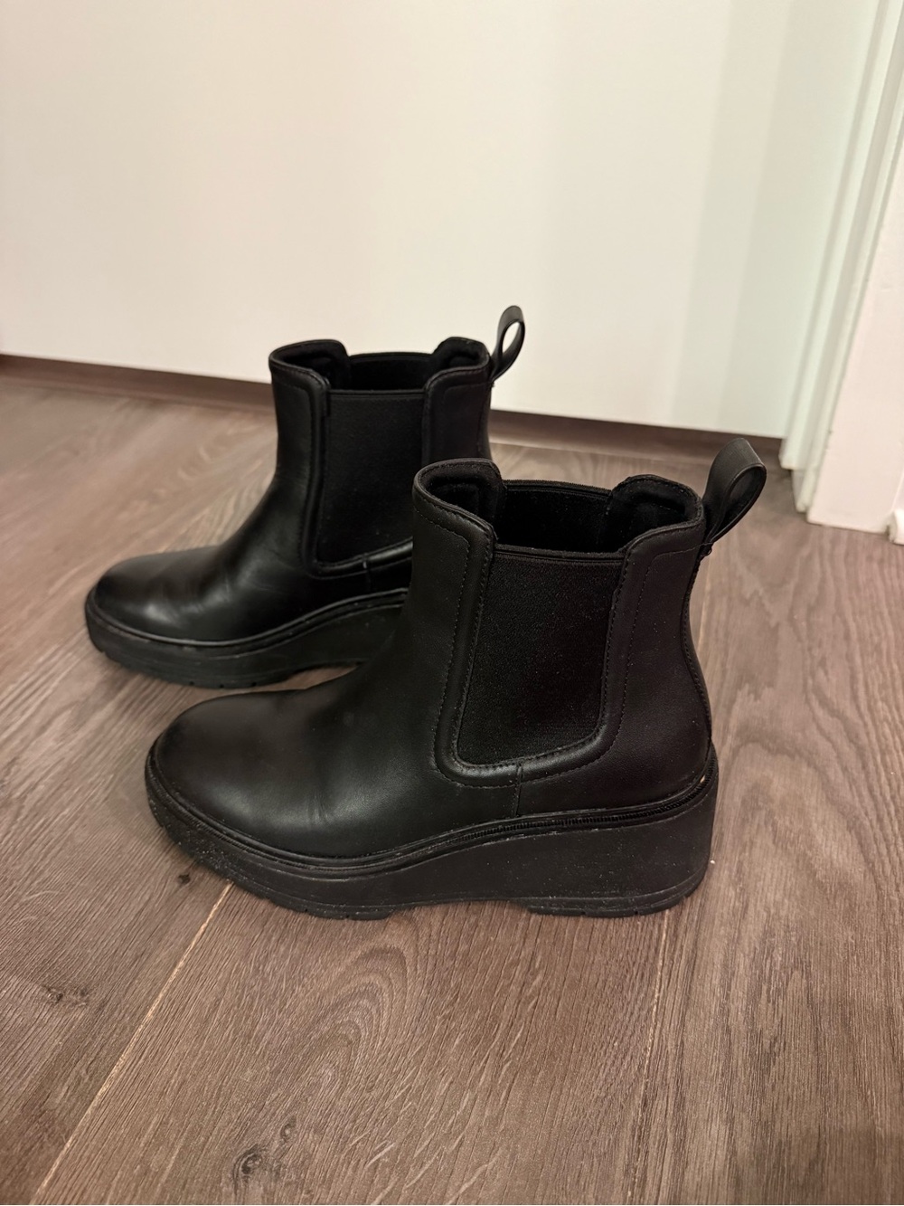 Cole Haan Black Leather Waterproof Women’s Boots - Picture 5 of 7